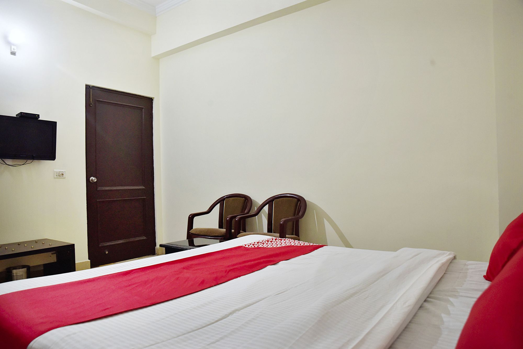 Oyo Hotel Triund Regency Katra  Eksteriør bilde