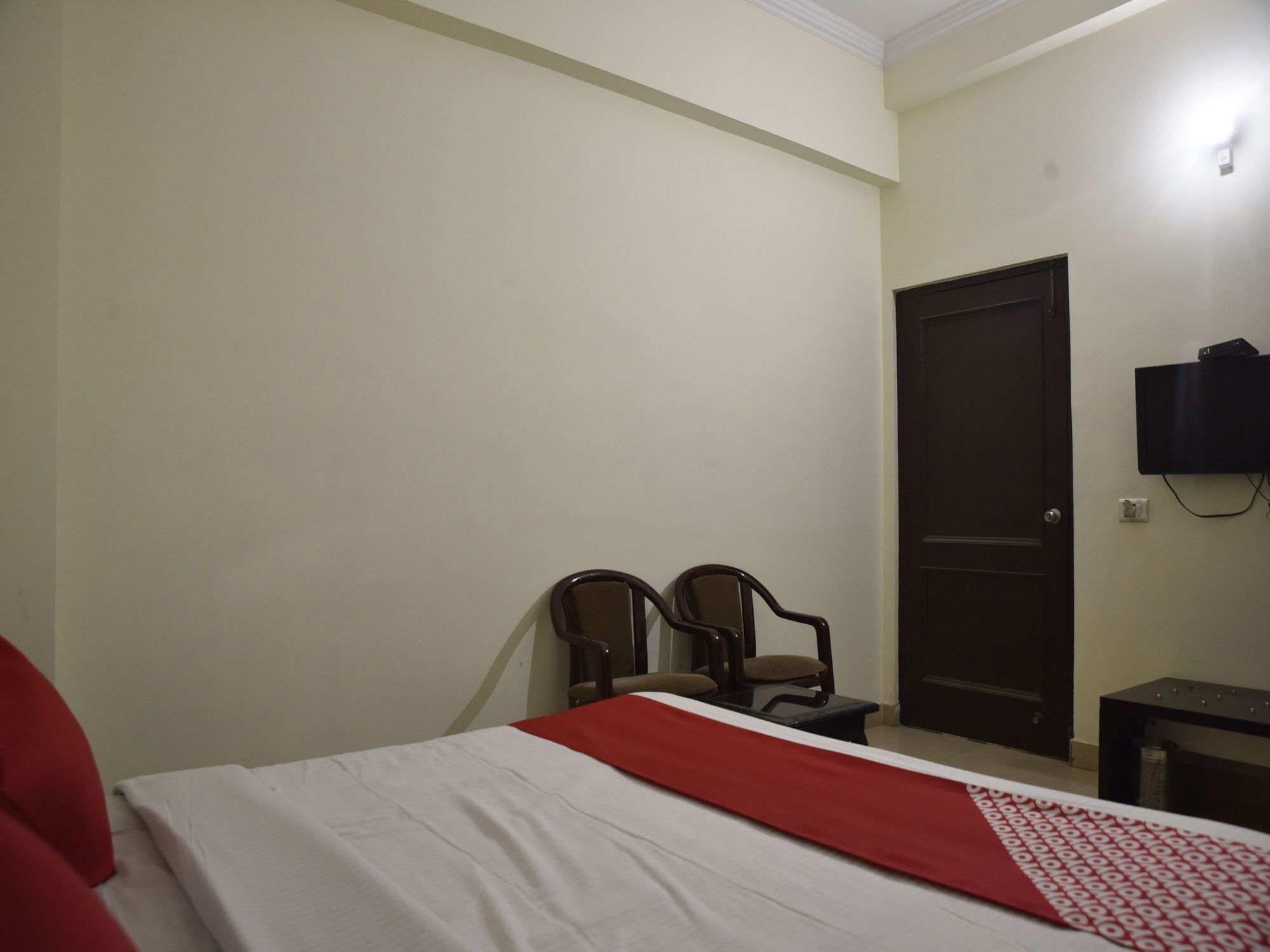 Oyo Hotel Triund Regency Katra  Eksteriør bilde