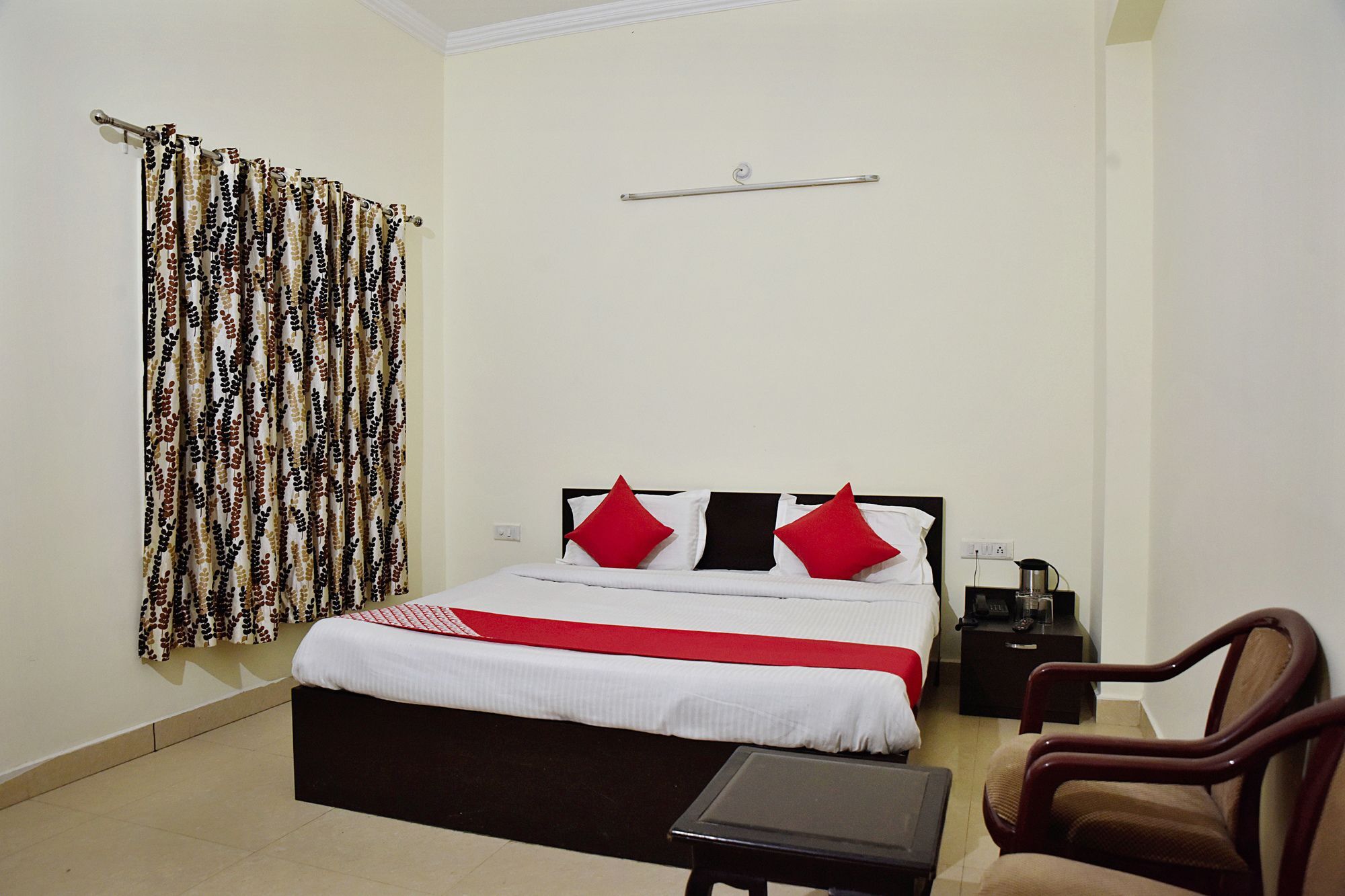 Oyo Hotel Triund Regency Katra  Eksteriør bilde