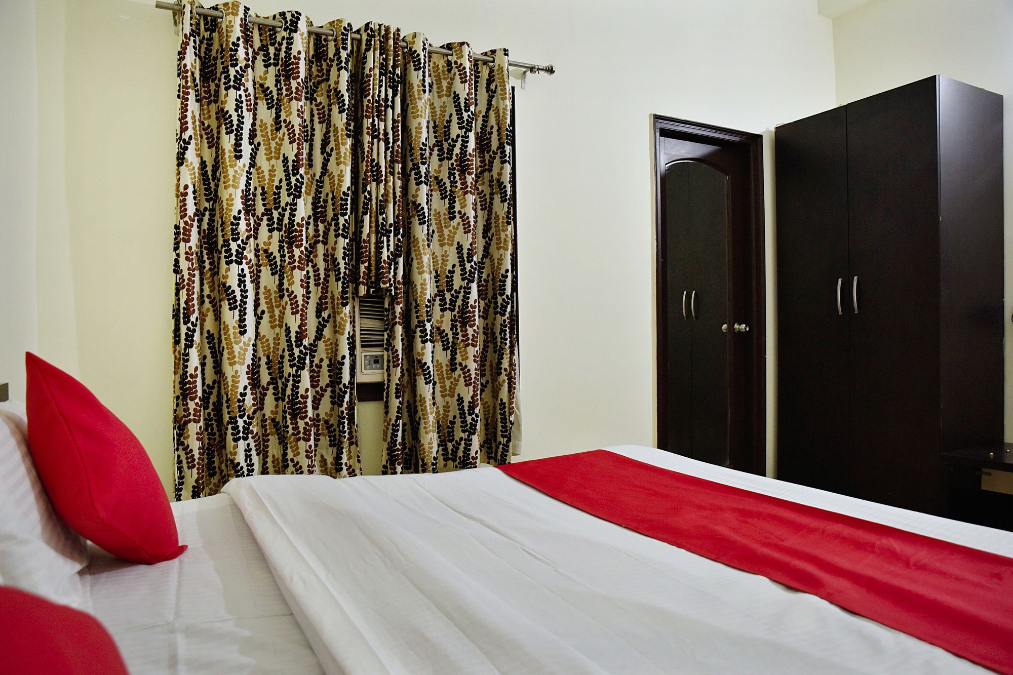Oyo Hotel Triund Regency Katra  Eksteriør bilde